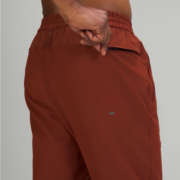 Lululemon License to Train Jogger 29" Rust Orange Pants Size XL - Picture 4 of 12